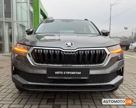 Серый Шкода Karoq, объемом двигателя 1.4 л и пробегом 45 тыс. км за 25900 $, фото 2 на Automoto.ua