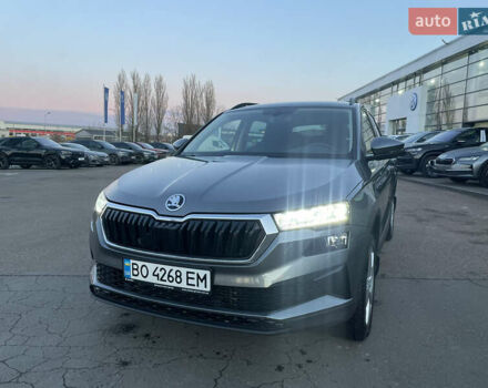 Сірий Шкода Karoq, об'ємом двигуна 1.4 л та пробігом 30 тис. км за 26900 $, фото 5 на Automoto.ua