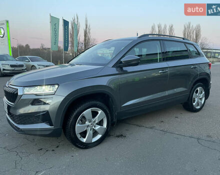 Сірий Шкода Karoq, об'ємом двигуна 1.4 л та пробігом 30 тис. км за 26900 $, фото 8 на Automoto.ua