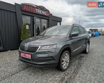 Серый Шкода Karoq, объемом двигателя 0 л и пробегом 90 тыс. км за 21990 $, фото 1 на Automoto.ua