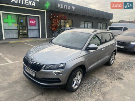 Серый Шкода Karoq, объемом двигателя 1.5 л и пробегом 41 тыс. км за 16900 $, фото 1 на Automoto.ua