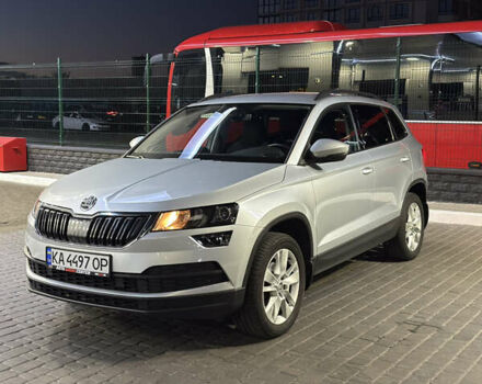 Сірий Шкода Karoq, об'ємом двигуна 1.5 л та пробігом 89 тис. км за 20500 $, фото 1 на Automoto.ua