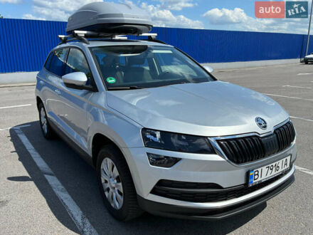 Шкода Karoq 2019 в Полтаве на Automoto.ua Серый Шкода Karoq, объемом двигателя 1 л и пробегом 68 тыс. км за 16200 $, фото 1 на Automoto.ua
