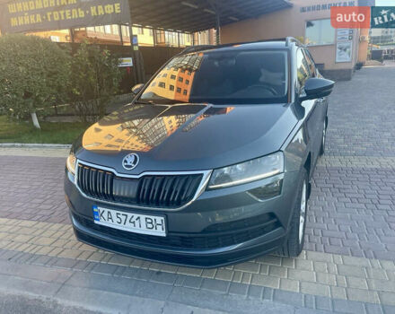 Серый Шкода Karoq, объемом двигателя 1.4 л и пробегом 72 тыс. км за 24200 $, фото 1 на Automoto.ua