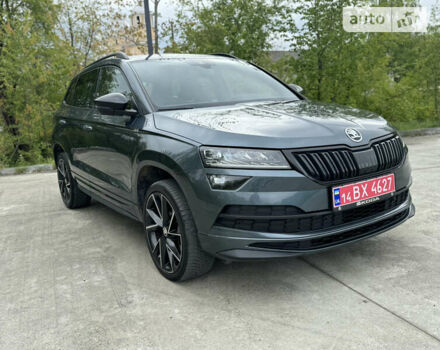 Сірий Шкода Karoq, об'ємом двигуна 1.6 л та пробігом 213 тис. км за 24499 $, фото 1 на Automoto.ua