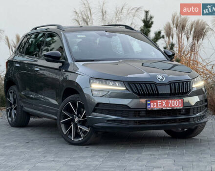 Серый Шкода Karoq, объемом двигателя 2 л и пробегом 165 тыс. км за 31300 $, фото 1 на Automoto.ua