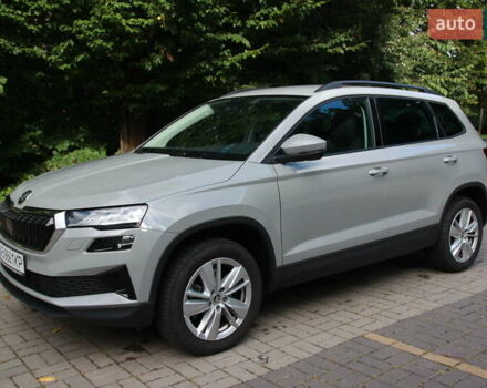 Сірий Шкода Karoq, об'ємом двигуна 1.4 л та пробігом 12 тис. км за 28200 $, фото 1 на Automoto.ua