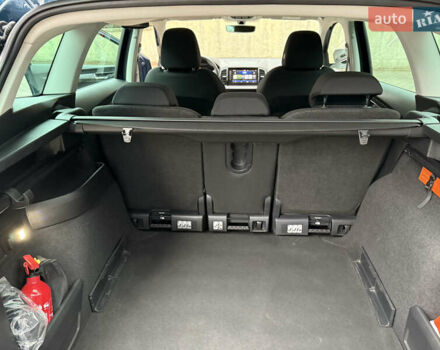 Синій Шкода Karoq, об'ємом двигуна 2 л та пробігом 110 тис. км за 26000 $, фото 23 на Automoto.ua