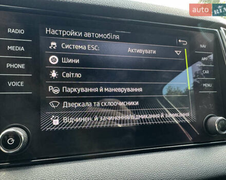 Синий Шкода Karoq, объемом двигателя 0 л и пробегом 261 тыс. км за 19800 $, фото 88 на Automoto.ua
