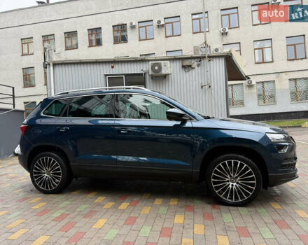 Синій Шкода Karoq, об'ємом двигуна 2 л та пробігом 110 тис. км за 26000 $, фото 4 на Automoto.ua