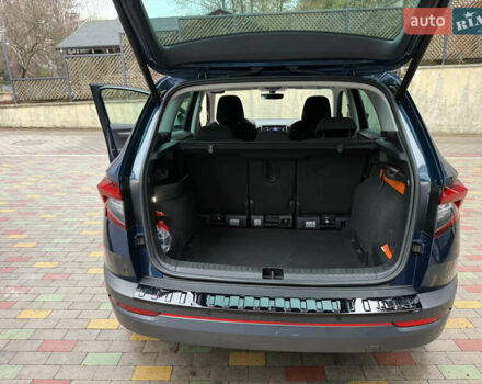 Синій Шкода Karoq, об'ємом двигуна 2 л та пробігом 110 тис. км за 26000 $, фото 22 на Automoto.ua