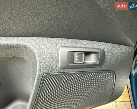 Синій Шкода Karoq, об'ємом двигуна 2 л та пробігом 110 тис. км за 26000 $, фото 21 на Automoto.ua