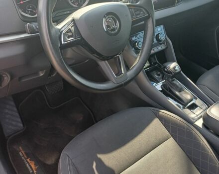 Синий Шкода Karoq, объемом двигателя 1.6 л и пробегом 170 тыс. км за 19500 $, фото 5 на Automoto.ua