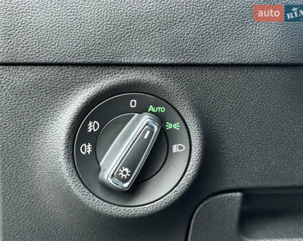 Синий Шкода Karoq, объемом двигателя 1.4 л и пробегом 58 тыс. км за 23950 $, фото 21 на Automoto.ua