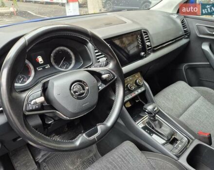 Синий Шкода Karoq, объемом двигателя 1.4 л и пробегом 115 тыс. км за 20500 $, фото 22 на Automoto.ua