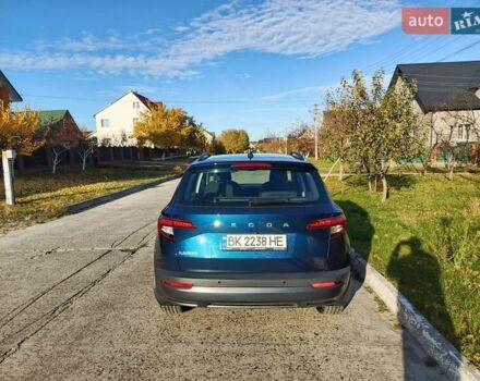 Синий Шкода Karoq, объемом двигателя 1.4 л и пробегом 21 тыс. км за 25300 $, фото 4 на Automoto.ua