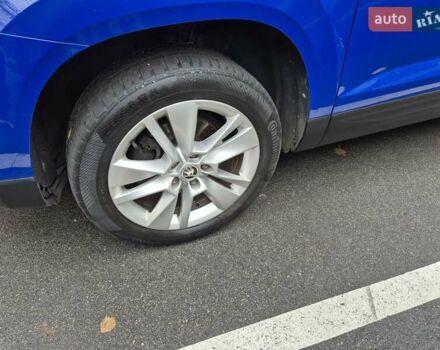 Синий Шкода Karoq, объемом двигателя 1.4 л и пробегом 115 тыс. км за 20500 $, фото 2 на Automoto.ua