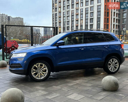 Синий Шкода Karoq, объемом двигателя 1.4 л и пробегом 57 тыс. км за 23999 $, фото 1 на Automoto.ua