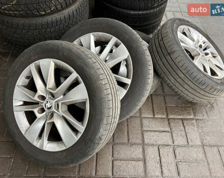 Синий Шкода Karoq, объемом двигателя 1.4 л и пробегом 57 тыс. км за 23999 $, фото 20 на Automoto.ua