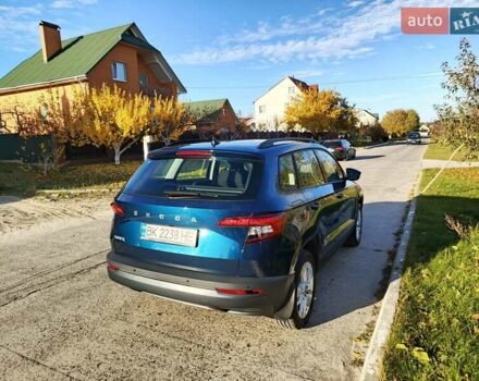 Синий Шкода Karoq, объемом двигателя 1.4 л и пробегом 21 тыс. км за 25300 $, фото 2 на Automoto.ua