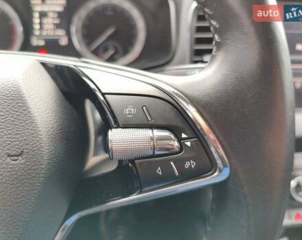 Синий Шкода Karoq, объемом двигателя 1.4 л и пробегом 51 тыс. км за 22750 $, фото 16 на Automoto.ua