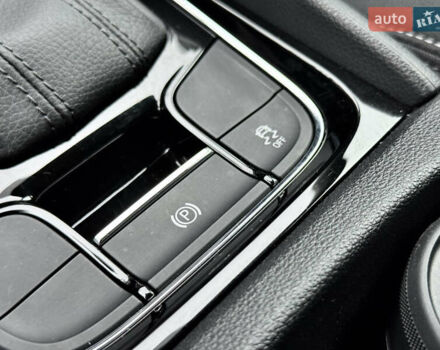 Синий Шкода Karoq, объемом двигателя 1.4 л и пробегом 19 тыс. км за 23999 $, фото 41 на Automoto.ua