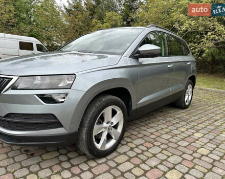 Синий Шкода Karoq, объемом двигателя 1.97 л и пробегом 144 тыс. км за 23650 $, фото 1 на Automoto.ua