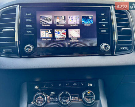 Синій Шкода Karoq, об'ємом двигуна 1.4 л та пробігом 20 тис. км за 28700 $, фото 32 на Automoto.ua