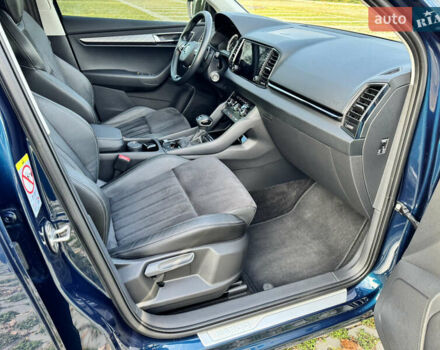 Синій Шкода Karoq, об'ємом двигуна 1.4 л та пробігом 20 тис. км за 28700 $, фото 27 на Automoto.ua