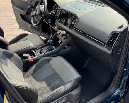 Синий Шкода Karoq, объемом двигателя 1.4 л и пробегом 33 тыс. км за 27200 $, фото 21 на Automoto.ua