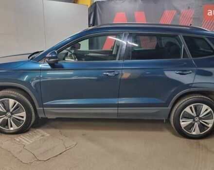 Синий Шкода Karoq, объемом двигателя 1.4 л и пробегом 112 тыс. км за 25800 $, фото 2 на Automoto.ua
