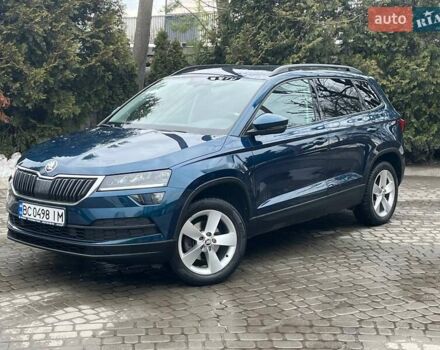 Синій Шкода Karoq, об'ємом двигуна 1.5 л та пробігом 76 тис. км за 21500 $, фото 1 на Automoto.ua