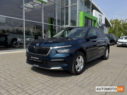 Шкода Karoq 2020 у Києві на Automoto.ua Синій Шкода Karoq, об'ємом двигуна 1.6 л та пробігом 82 тис. км за 20700 $, фото 1 на Automoto.ua