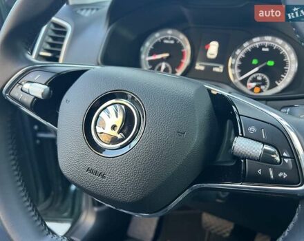Зелений Шкода Karoq, об'ємом двигуна 1.4 л та пробігом 45 тис. км за 22500 $, фото 12 на Automoto.ua