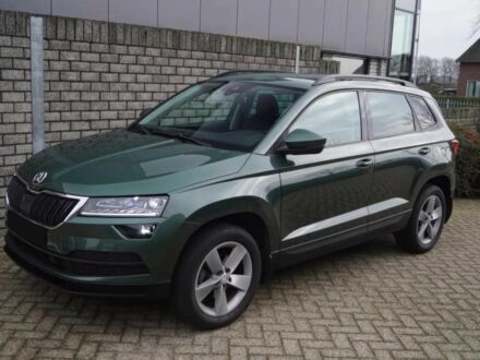 Зеленый Шкода Karoq, объемом двигателя 1.5 л и пробегом 36 тыс. км за 7800 $, фото 1 на Automoto.ua