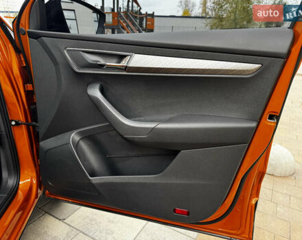 Помаранчевий Шкода Karoq, об'ємом двигуна 1.4 л та пробігом 8 тис. км за 25900 $, фото 20 на Automoto.ua