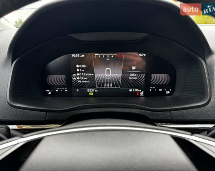 Шкода Karoq 2024 в Киеве на Automoto.ua Оранжевый Шкода Karoq, объемом двигателя 1.4 л и пробегом 8 тыс. км за 26500 $, фото 31 на Automoto.ua