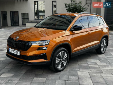Шкода Karoq 2024 в Киеве на Automoto.ua Оранжевый Шкода Karoq, объемом двигателя 1.4 л и пробегом 8 тыс. км за 26900 $, фото 1 на Automoto.ua