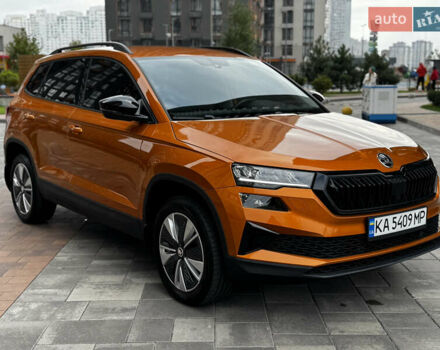 Помаранчевий Шкода Karoq, об'ємом двигуна 1.4 л та пробігом 8 тис. км за 25900 $, фото 1 на Automoto.ua