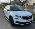 Белый Шкода Kodiaq, объемом двигателя 2 л и пробегом 141 тыс. км за 26200 $, фото 2 на Automoto.ua