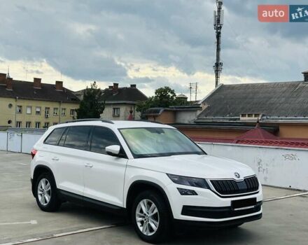 Белый Шкода Kodiaq, объемом двигателя 1.98 л и пробегом 250 тыс. км за 19500 $, фото 21 на Automoto.ua
