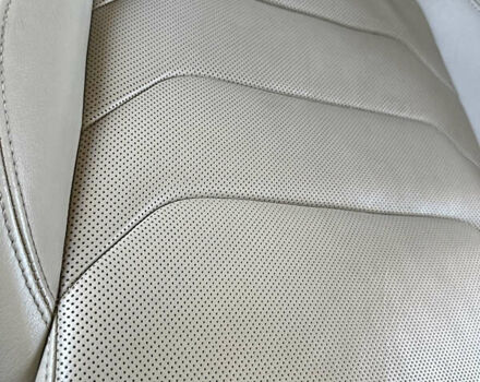 Белый Шкода Kodiaq, объемом двигателя 1.97 л и пробегом 205 тыс. км за 25999 $, фото 12 на Automoto.ua