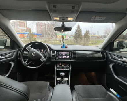 Белый Шкода Kodiaq, объемом двигателя 1.97 л и пробегом 101 тыс. км за 27000 $, фото 17 на Automoto.ua