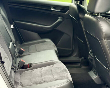 Білий Шкода Kodiaq, об'ємом двигуна 1.98 л та пробігом 125 тис. км за 23800 $, фото 19 на Automoto.ua