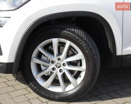 Белый Шкода Kodiaq, объемом двигателя 2 л и пробегом 228 тыс. км за 26200 $, фото 4 на Automoto.ua