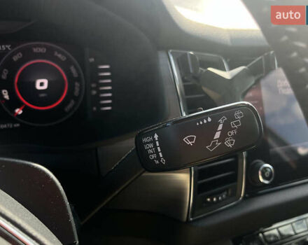 Белый Шкода Kodiaq, объемом двигателя 1.97 л и пробегом 310 тыс. км за 25500 $, фото 20 на Automoto.ua