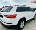 Белый Шкода Kodiaq, объемом двигателя 1.98 л и пробегом 250 тыс. км за 19500 $, фото 10 на Automoto.ua
