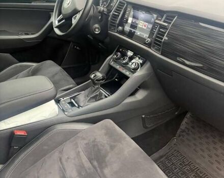 Білий Шкода Kodiaq, об'ємом двигуна 1.97 л та пробігом 90 тис. км за 28000 $, фото 4 на Automoto.ua