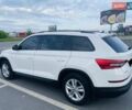 Белый Шкода Kodiaq, объемом двигателя 1.98 л и пробегом 250 тыс. км за 19500 $, фото 48 на Automoto.ua