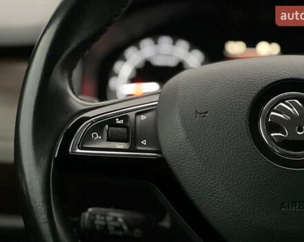 Белый Шкода Kodiaq, объемом двигателя 1.97 л и пробегом 147 тыс. км за 26900 $, фото 11 на Automoto.ua